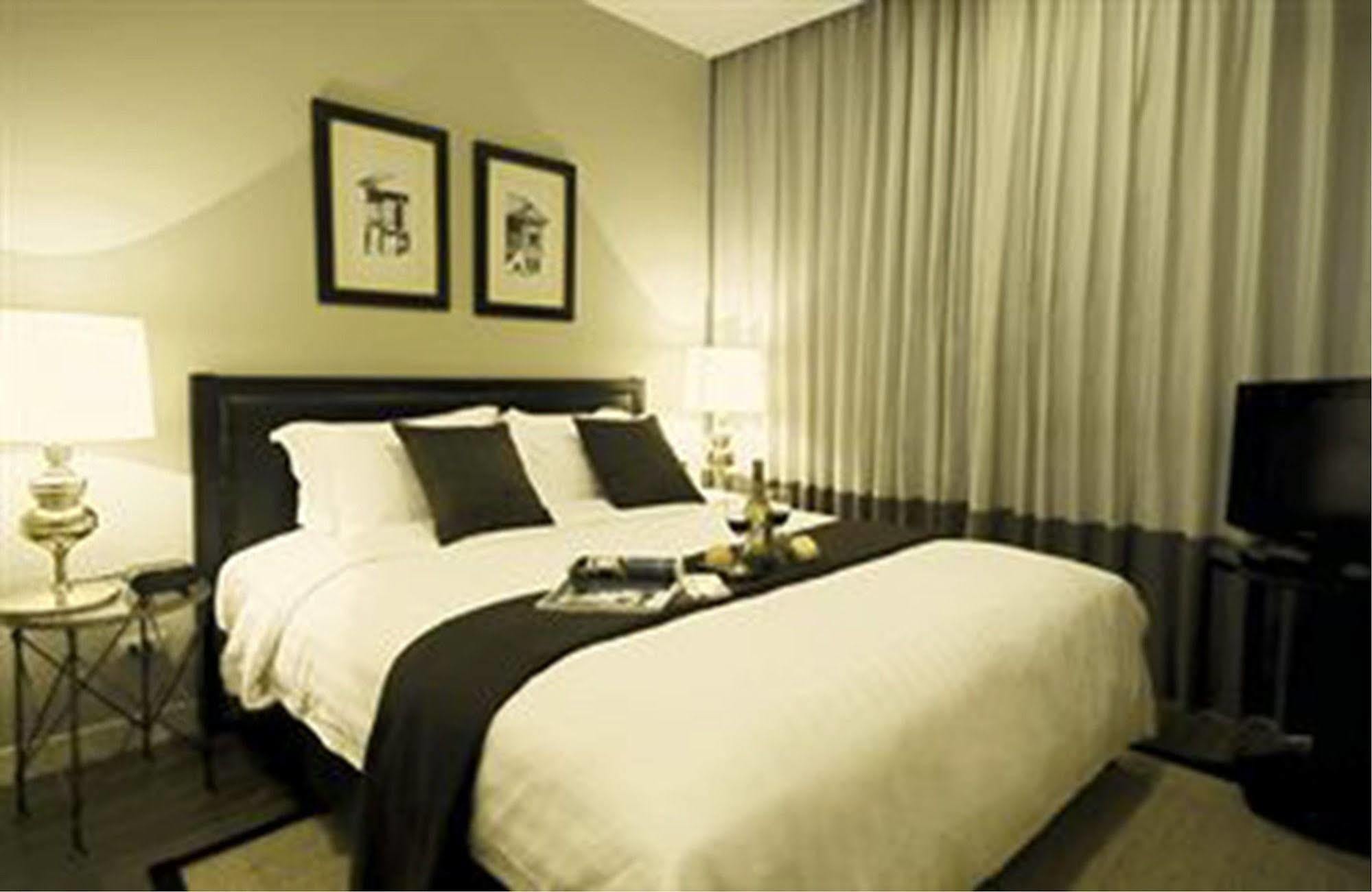 Rongratana Executive Residence Bangkok Eksteriør billede